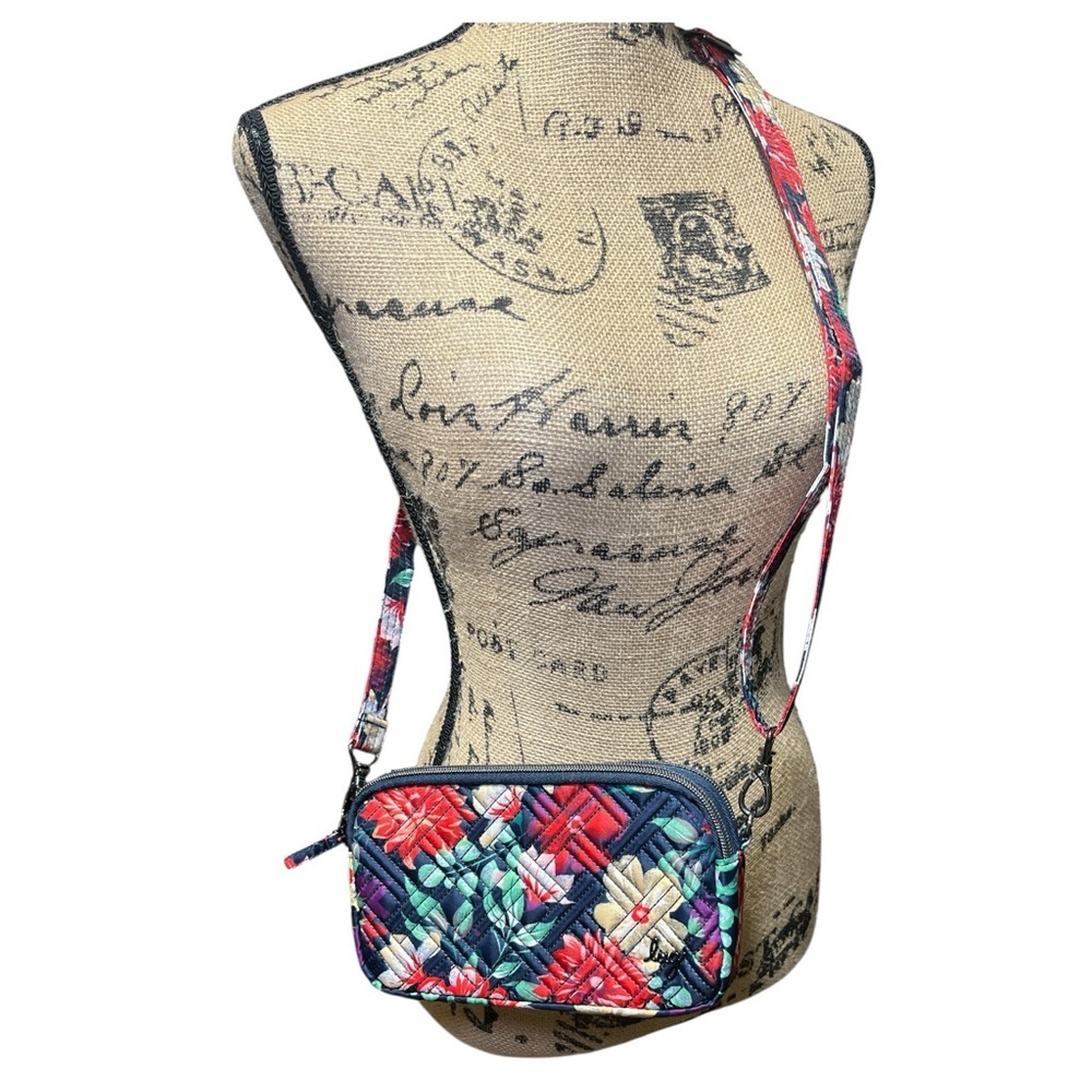 LUG Quilted RFID Convertible Crossbody Coupe 2 NWOT Travel Vacation Floral Print